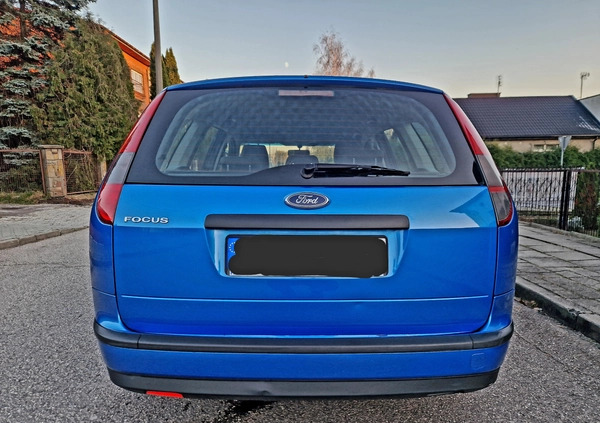 Ford Focus cena 11900 przebieg: 204000, rok produkcji 2006 z Radom małe 667